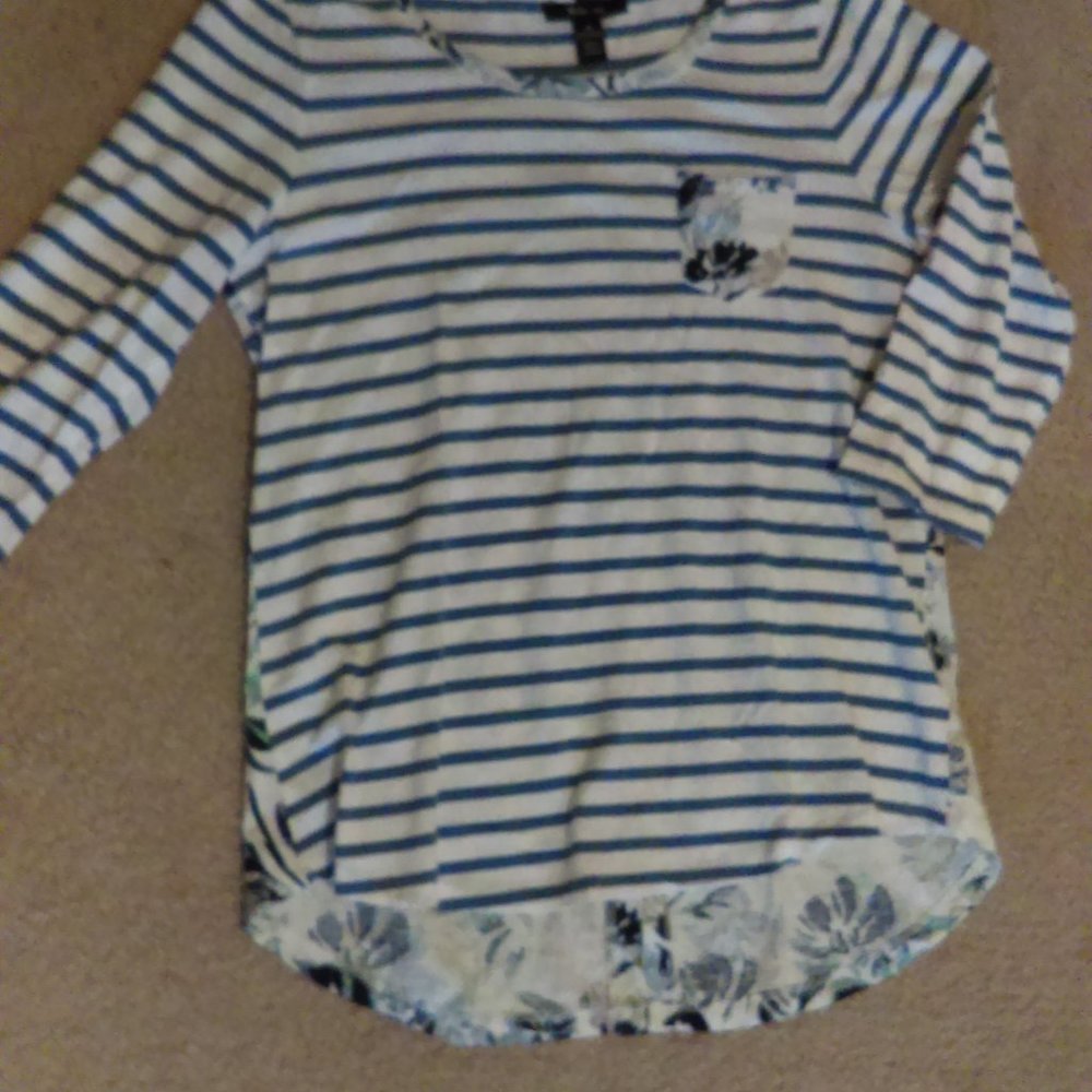 Striped 3/4 Sleeved Shirt